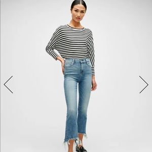 Women’s size 28 7 for all Mankind jeans.